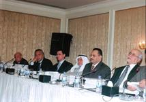 لقطة خلال حفل تكريم الدكتور الشميري - 25-1-2006م 