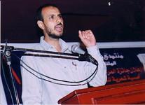 الشاعر ياسر غريب