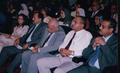 متابعة من كبار الشخصيات