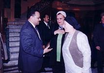 الدكتور الشميري والشاعرة حياة ابو النصر
