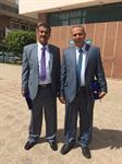 تكريم الدكتور عبدالولي الشميري بدرع جامعة الأزهر وشهادة تقدير