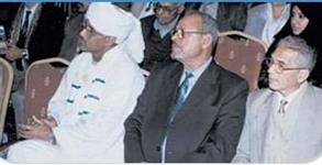 الدكتور عبد الحليم عويس والناقد الدكتور عبد المنعم يونس والشاعر السودانى محي الدين صالح