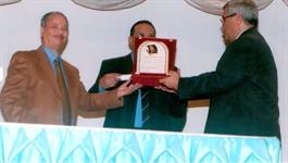 الدكتور حسن نافعة