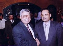 دكتور حسن نافعة الاستاذ بكلية الاقتصاد والعلوم السياسية جامعة القاهرة