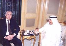 الشاعر الكبير عبد العزيز سعود البابطين مع شريف الشوباشي